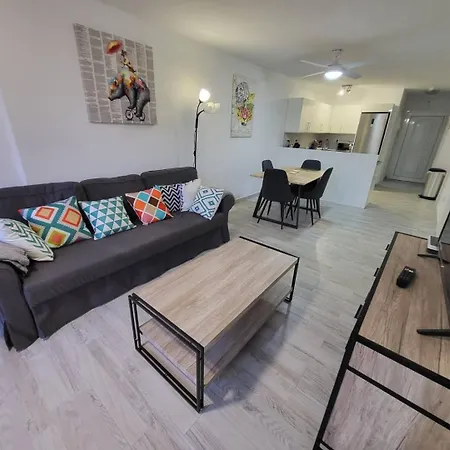 דירה Castle Harbour 36 - Two Bed לוס כריסטיאנוס