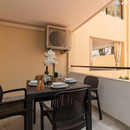 Castle Harbour 36 - Two Bed Apartmán