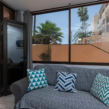 Apartmán Castle Harbour 36 - Two Bed Los Cristianos (Tenerife)