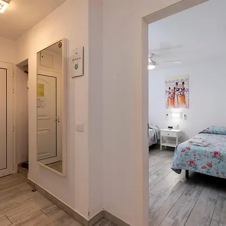 Castle Harbour 36 - Two Bed Apartmán Los Cristianos (Tenerife)