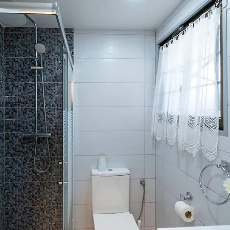 Castle Harbour 36 - Two Bed Los Cristianos (Tenerife)