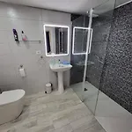 Castle Harbour 36 - Two Bed Apartament Los Cristianos (Tenerife)
